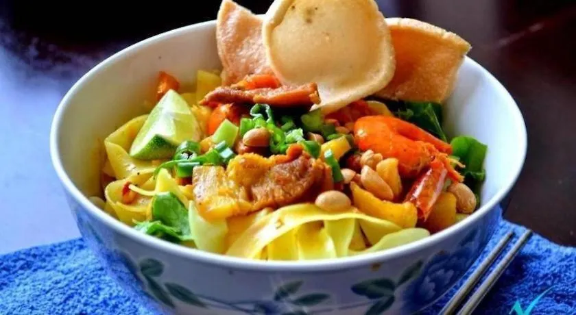Huong Binh Hotel Đà Nẵng 2*,